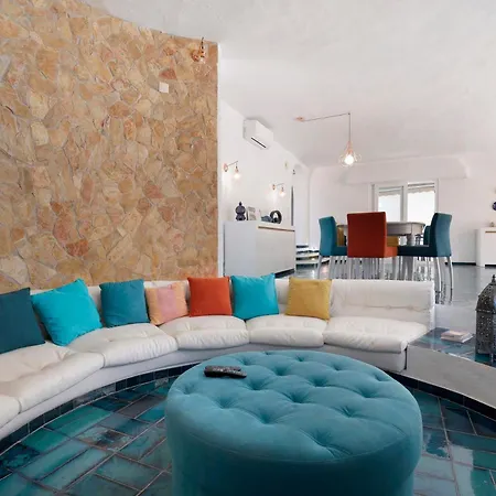 Blue Pearl 53